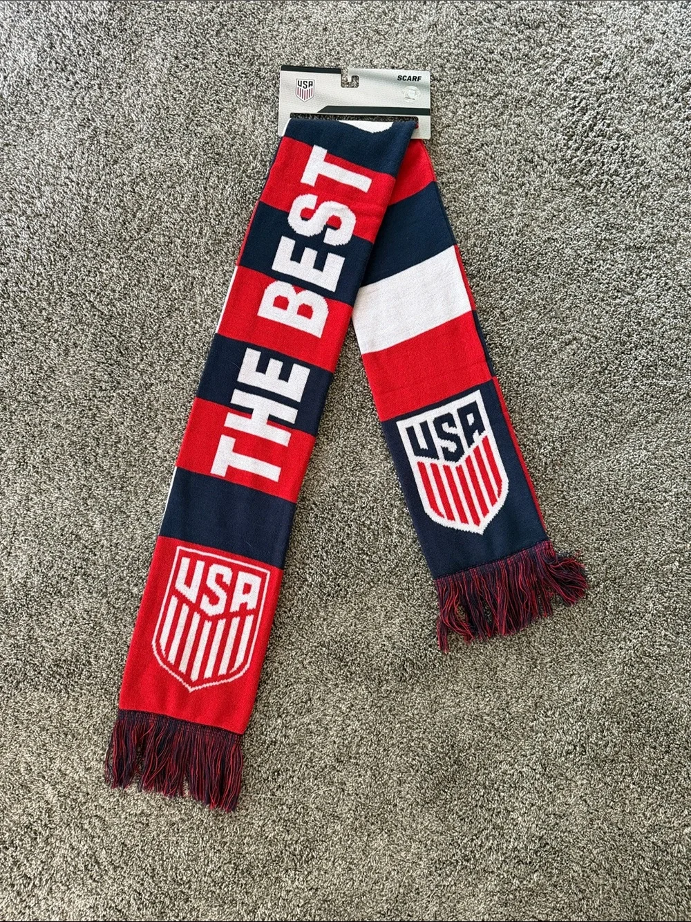 NEW! USA SOCCER “THE BEST OF U.S.” SCARF. UNISEX. ONE SIZE FITS ALL.